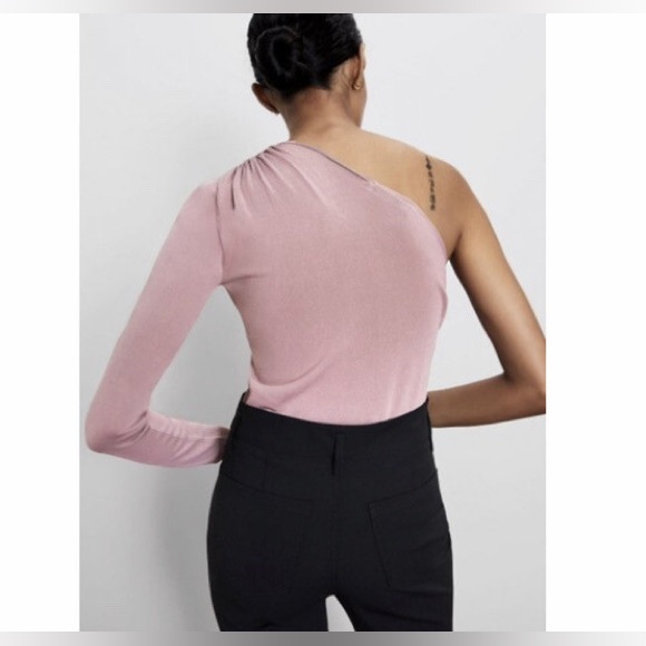 ZARA One Shoulder Knit Top – Like New - Picture 2 of 8